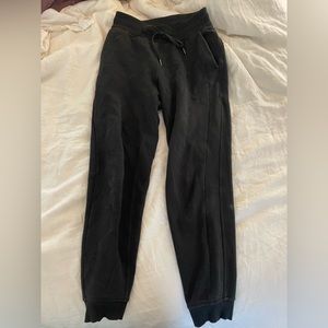 lululemon scuba high rise joggers